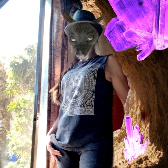 Obey T-Shirt Custom Altered - pls read description before buying - Picture 2 of 4